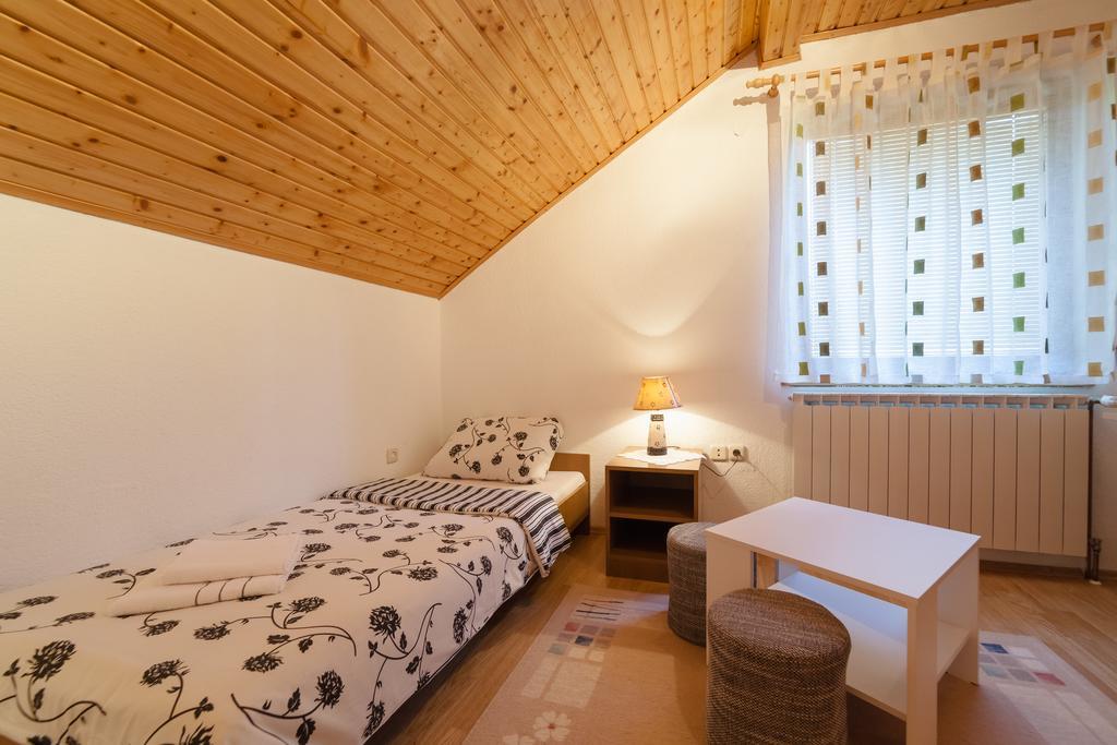 Apartment Luketic Slunj Dış mekan fotoğraf